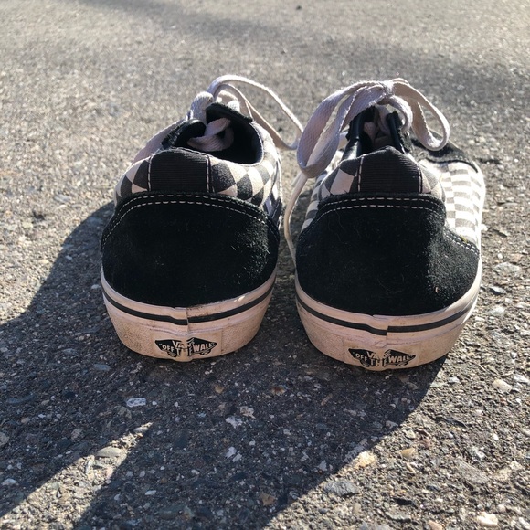 Vans lace up sneaker - Picture 3 of 3